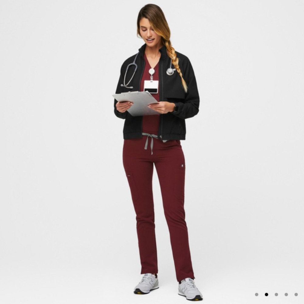 Figs Burgundy Set